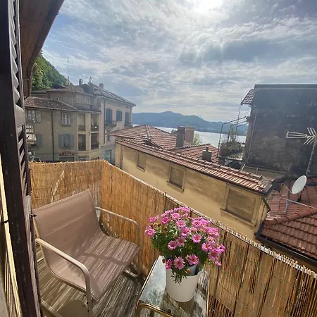Apartment With Partial View On *